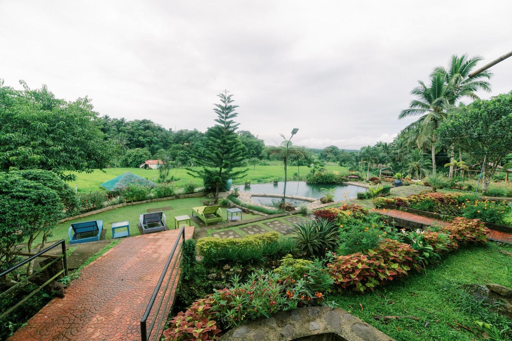 Samkara Restaurant And Garden Resort Lucban Esterno foto